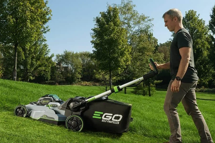 top self propelled lawn mower